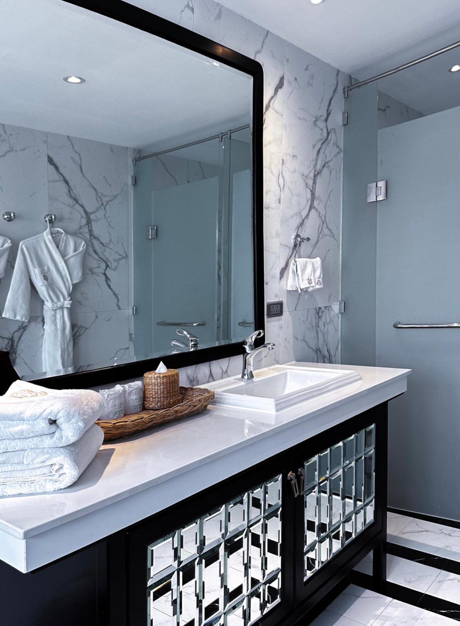 Glory Boutique Suites 清迈古城荣耀精品酒店 Čiang Mai Exteriér fotografie
