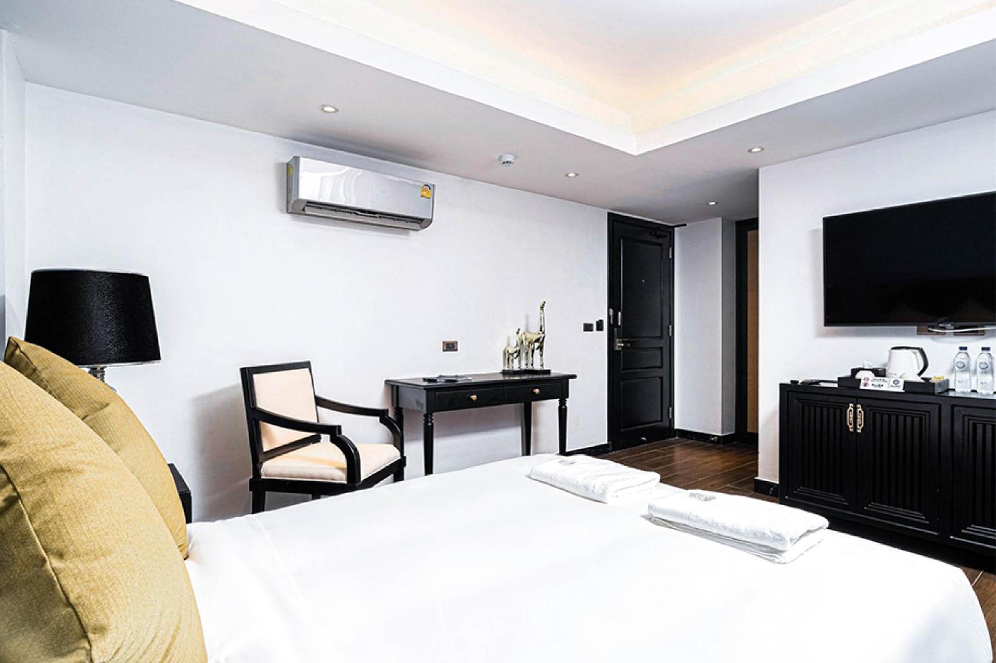Glory Boutique Suites 清迈古城荣耀精品酒店 Čiang Mai Exteriér fotografie