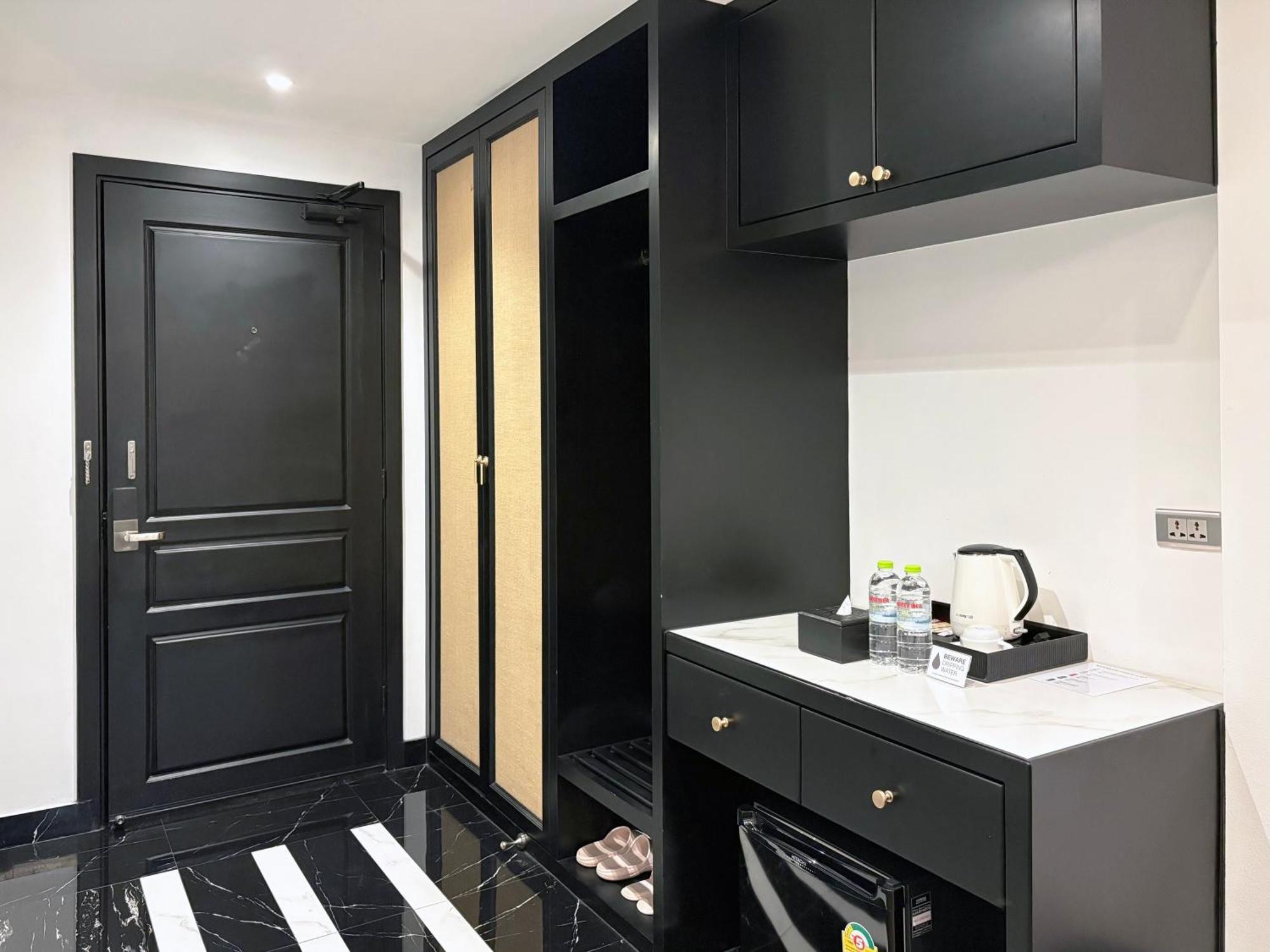 Glory Boutique Suites 清迈古城荣耀精品酒店 Čiang Mai Exteriér fotografie